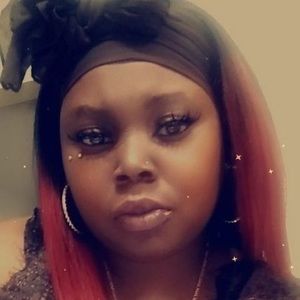 Meet your Posher, Nelly